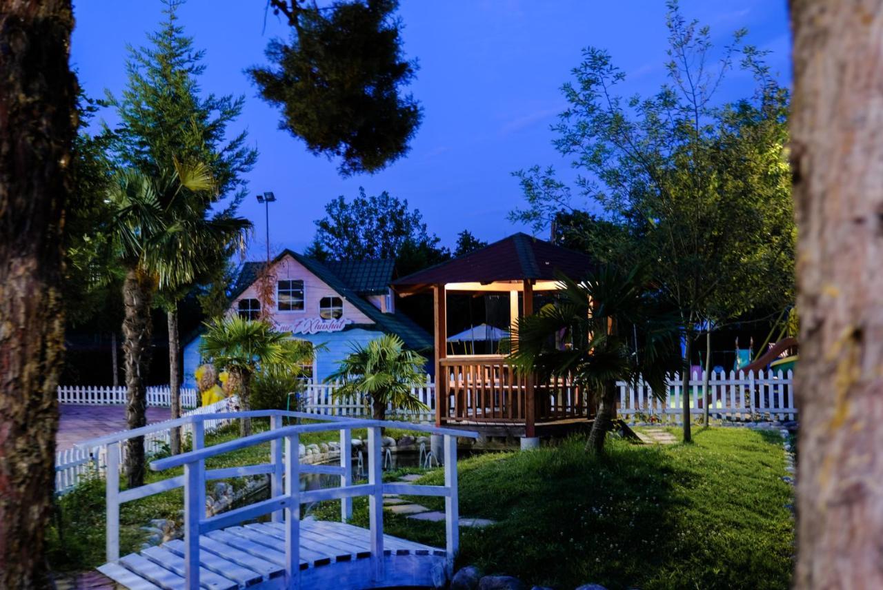 Gardenland Resort Bushat Luaran gambar